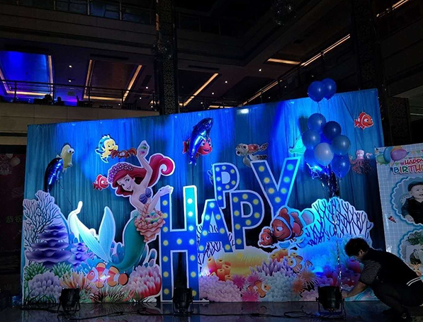 标题：生日照片
浏览次数：3809
发布时间：2018-05-24