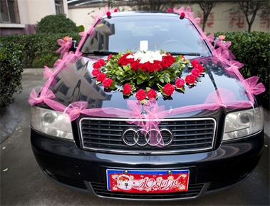 标题：婚车租赁
浏览次数：4839
发布时间：2018-05-31