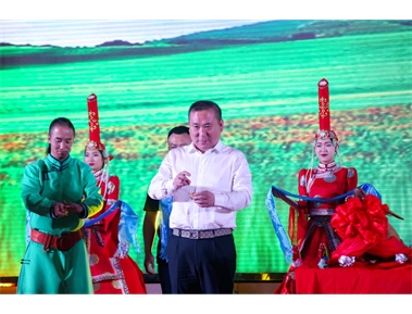 标题：大窑嘉宾经销商会议
浏览次数：3417
发布时间：2019-06-15